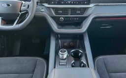 Ford Explorer Tremor 4WD 2026
