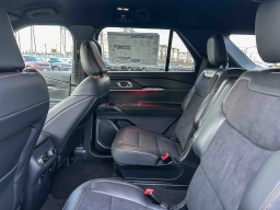 Ford Explorer Tremor 4WD 2026