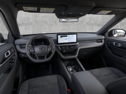 Ford Explorer Tremor 4WD 2026