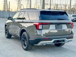 Ford Explorer Tremor 4WD 2026
