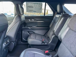 Ford Explorer Tremor 4WD 2026