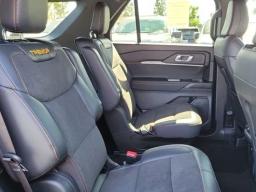 Ford Explorer Tremor 4WD 2026