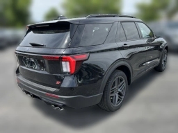 Ford Explorer ST RWD 2026