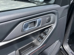Ford Explorer ST RWD 2026