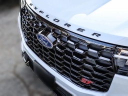 Ford Explorer ST RWD 2026