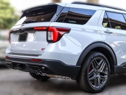 Ford Explorer ST RWD 2026