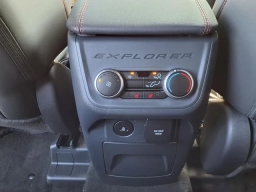 Ford Explorer ST RWD 2026