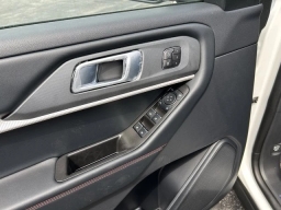 Ford Explorer ST RWD 2026