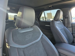 Ford Explorer ST 4WD 2026