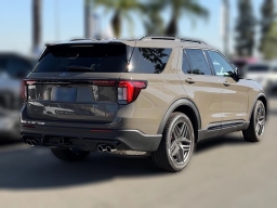 Ford Explorer ST 4WD 2026