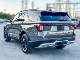 Ford Explorer Tremor 4WD 2026