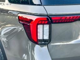 Ford Explorer Tremor 4WD 2026