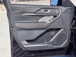 Ford Explorer Tremor 4WD 2026