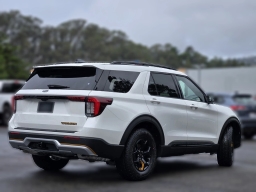 Ford Explorer Tremor 4WD 2026