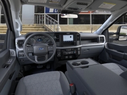 Ford Super Duty F-250 SRW XL 4WD Crew Cab 6.75' Box 2026