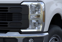Ford Super Duty F-250 SRW XL 4WD Crew Cab 8' Box 2026