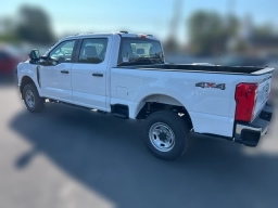 Ford Super Duty F-250 SRW XL 4WD Crew Cab 6.75' Box 2026