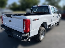 Ford Super Duty F-250 SRW XL 4WD Crew Cab 6.75' Box 2026