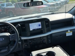 Ford Super Duty F-250 SRW XL 4WD Crew Cab 6.75' Box 2026