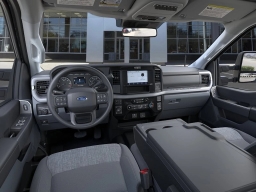 Ford Super Duty F-250 SRW XLT 4WD Crew Cab 6.75' Box 2026