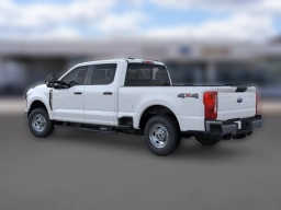 Ford Super Duty F-250 SRW XL 4WD Crew Cab 6.75' Box 2026
