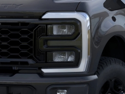 Ford Super Duty F-250 SRW XL 4WD Crew Cab 6.75' Box 2026