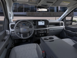 Ford Super Duty F-250 SRW XL 4WD Crew Cab 6.75' Box 2026