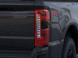 Ford Super Duty F-250 SRW XL 4WD Crew Cab 6.75' Box 2026