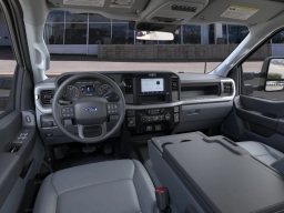 Ford Super Duty F-250 SRW XL 4WD Crew Cab 6.75' Box 2026