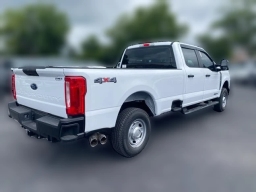 Ford Super Duty F-250 SRW XL 4WD Crew Cab 8' Box 2026