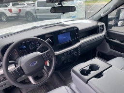 Ford Super Duty F-250 SRW XL 4WD Crew Cab 8' Box 2026