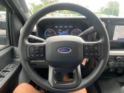 Ford Super Duty F-250 SRW XL 4WD Crew Cab 8' Box 2026