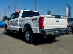 Ford Super Duty F-250 SRW XLT 4WD Crew Cab 6.75' Box 2026