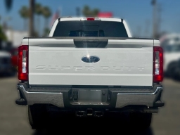 Ford Super Duty F-250 SRW XLT 4WD Crew Cab 6.75' Box 2026