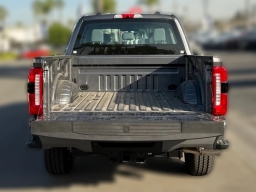 Ford Super Duty F-250 SRW XL 4WD Crew Cab 6.75' Box 2026