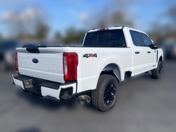 Ford Super Duty F-250 SRW XL 4WD Crew Cab 6.75' Box 2026