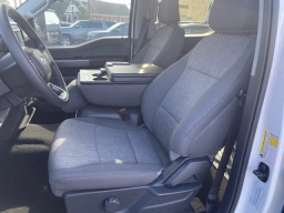 Ford Super Duty F-250 SRW XL 4WD Crew Cab 6.75' Box 2026