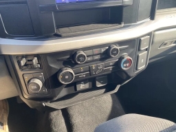 Ford Super Duty F-250 SRW XL 4WD Crew Cab 6.75' Box 2026