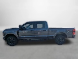 Ford Super Duty F-250 SRW XL 4WD Crew Cab 6.75' Box 2026