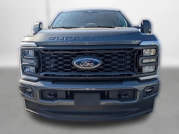 Ford Super Duty F-250 SRW XL 4WD Crew Cab 6.75' Box 2026