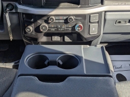 Ford Super Duty F-250 SRW XL 4WD Crew Cab 6.75' Box 2026