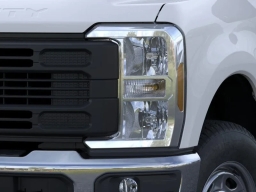 Ford Super Duty F-250 SRW XL 4WD Crew Cab 8' Box 2026