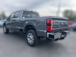 Ford Super Duty F-250 SRW LARIAT 4WD Crew Cab 6.75' Box 2026