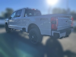 Ford Super Duty F-250 SRW LARIAT 4WD Crew Cab 6.75' Box 2026