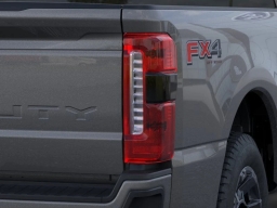 Ford Super Duty F-250 SRW XL 4WD Crew Cab 6.75' Box 2026
