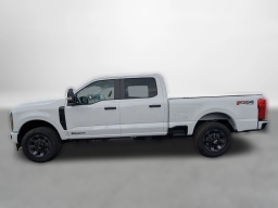 Ford Super Duty F-250 SRW XL 4WD Crew Cab 6.75' Box 2026