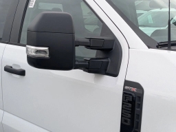 Ford Super Duty F-250 SRW XL 4WD Crew Cab 6.75' Box 2026