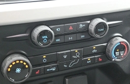 Ford Super Duty F-250 SRW XLT 2WD Crew Cab 8' Box 2026