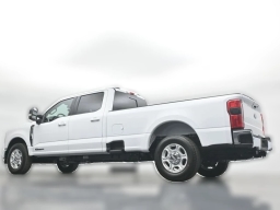 Ford Super Duty F-250 SRW XLT 2WD Crew Cab 8' Box 2026