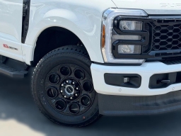 Ford Super Duty F-250 SRW LARIAT 4WD Crew Cab 6.75' Box 2026